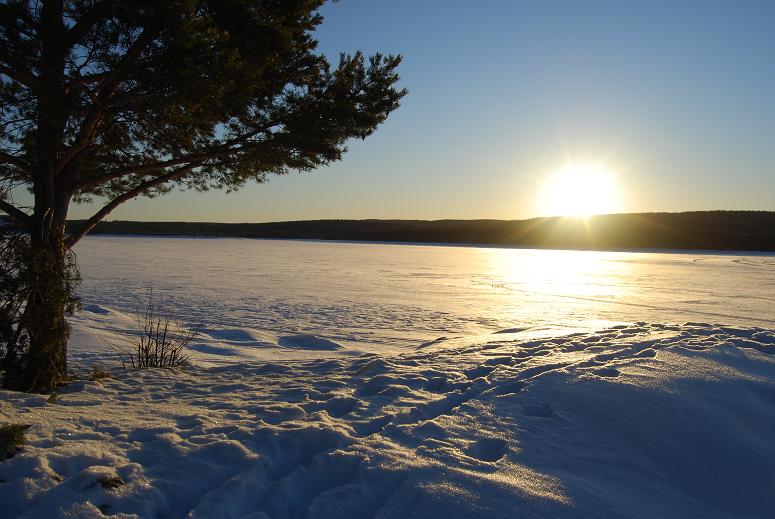 Solnedgång vid sjön Naggen